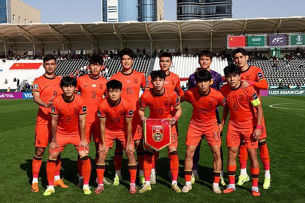 星空体育APP-安东尼奥提醒弟子保持专注 中、泰两队均有1名主将停赛