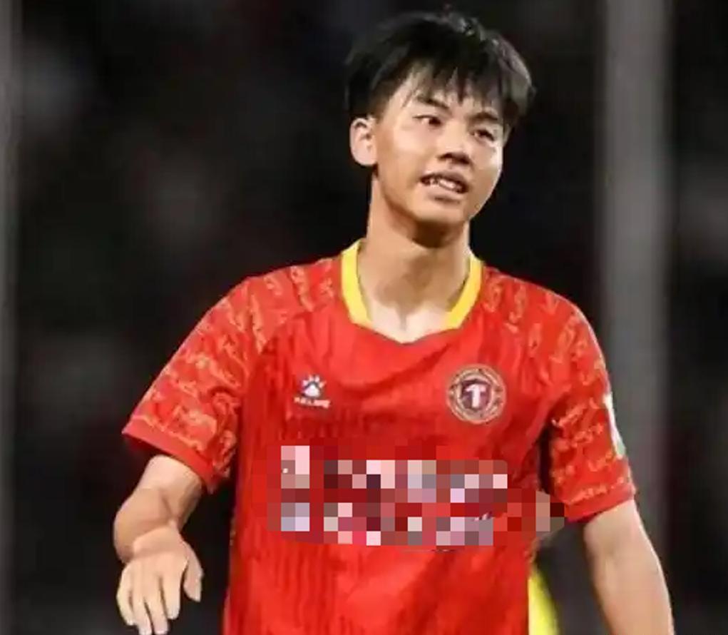 app下载-原来他俩是父子，父亲是国安名宿，儿子是U18新秀 已登陆英超球队