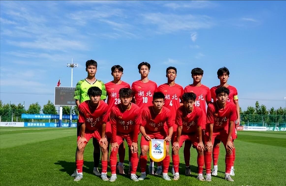 app下载-原来他俩是父子，父亲是国安名宿，儿子是U18新秀 已登陆英超球队