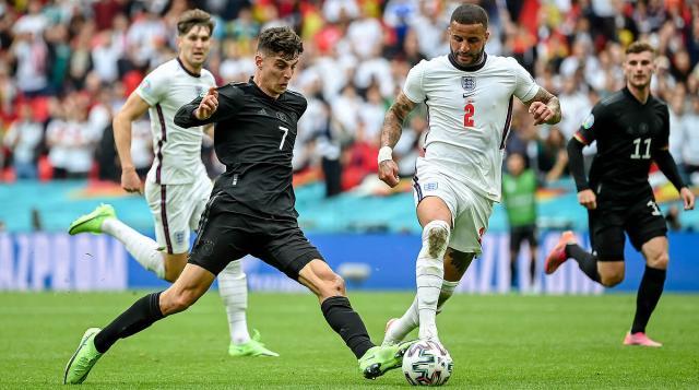 1625045041054068893.jpg 星空体育APP-【复盘】比赛输在勒夫没有B方案,勒夫输在自我否定