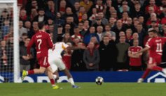 1773870887029076011.gif xingkongsport-【欧冠】法老传射补失点之过,利物浦4比0加拉塔萨雷